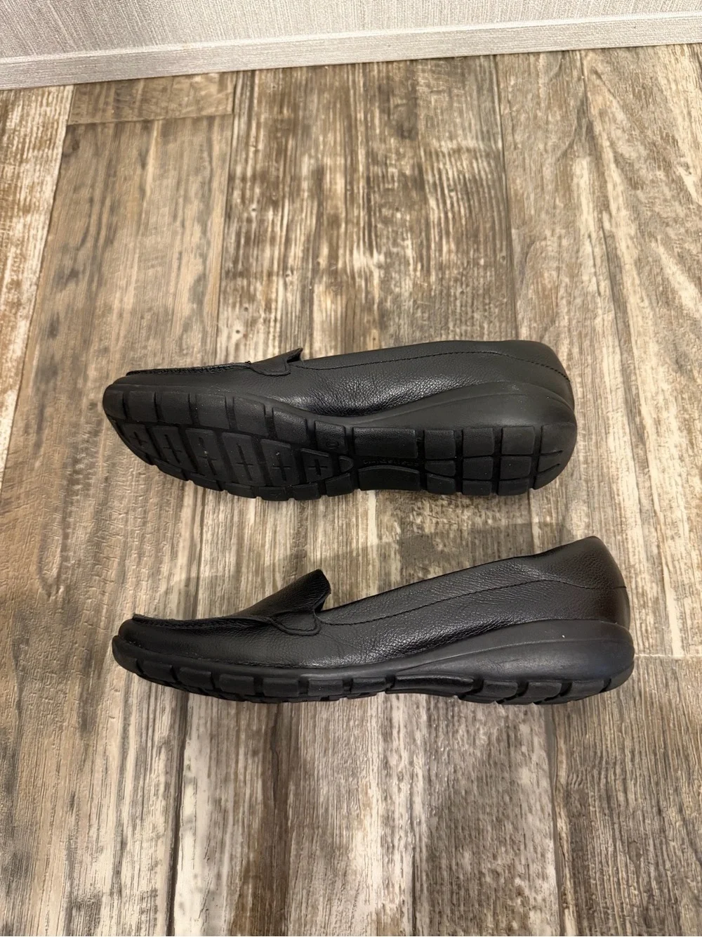 Easy Spirit leather many sole